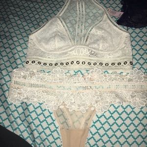 Victoria Secret Lingerie & Bras !!!